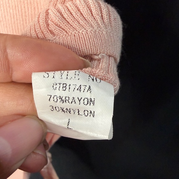 Rehab Blush Ribbed Top - Picture 3 of 9